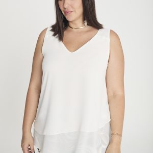 Blusa Sin Mangas con Escote en V y en Capas.