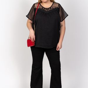 Blusa con transparencias