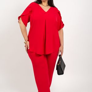 Blusa roja elegante con mangas tulipan