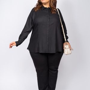 Camisa negra con cuello camisero lisa