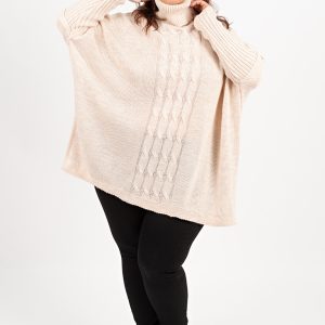 Jersey oversize de punto con cuello vuelto.