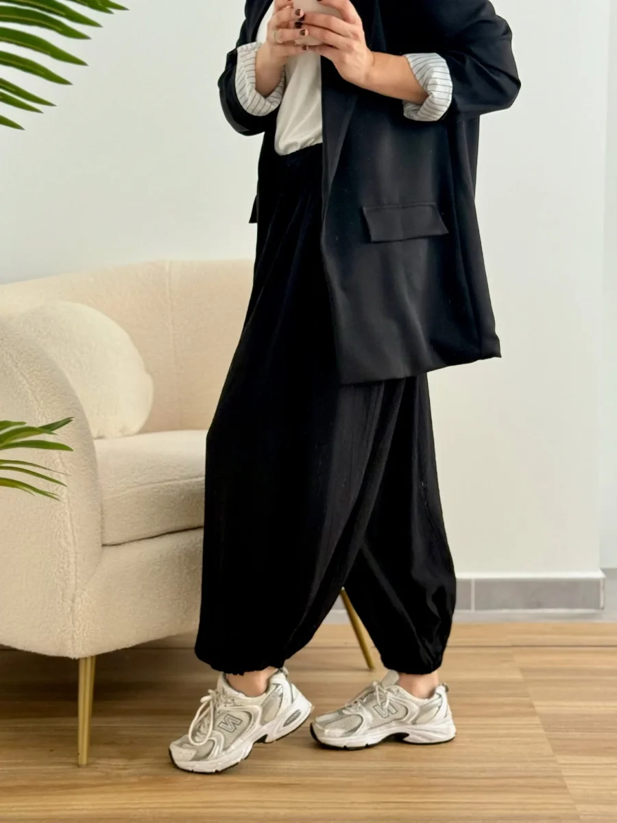 Pantalón bombacho puño negro| Olivia - Imagen 4